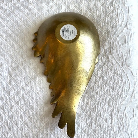 Nate Berkus for Target angel wing dish - Picture 2 of 3